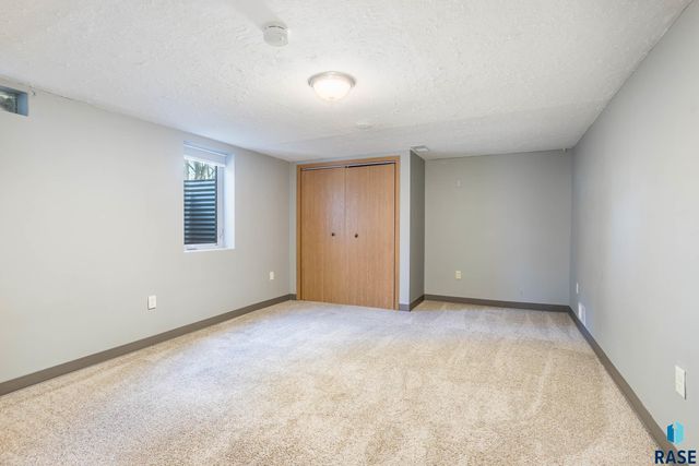 205 S Capitol Ave Avenue, Sioux Falls, SD 57110