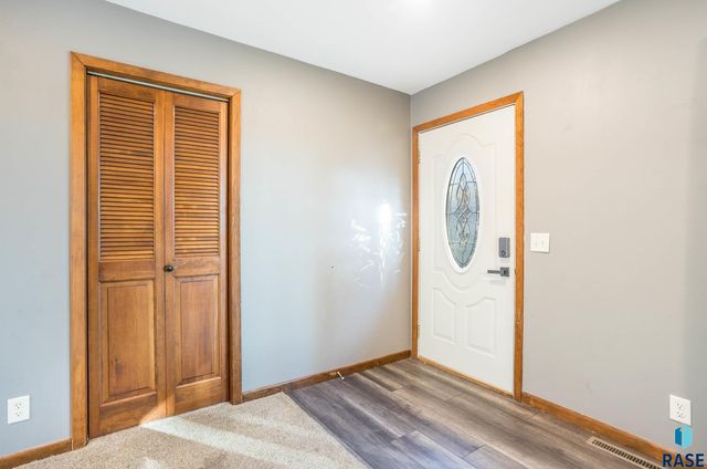 205 S Capitol Ave Avenue, Sioux Falls, SD 57110