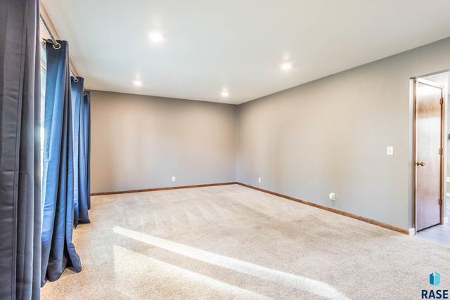 205 S Capitol Ave Avenue, Sioux Falls, SD 57110