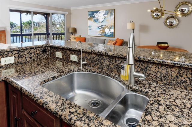 2400 FEATHER SOUND DRIVE 1236, Clearwater, FL 33762