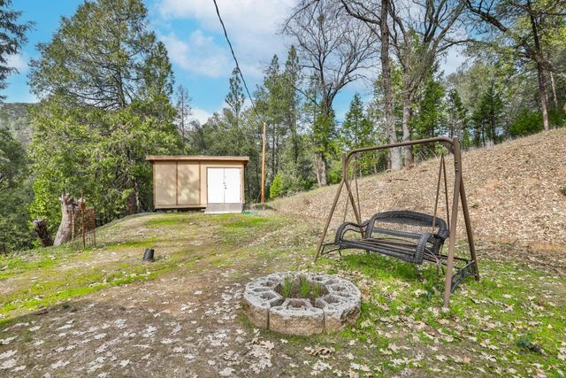 7277 Red Ant Rd, Somerset, CA 95684