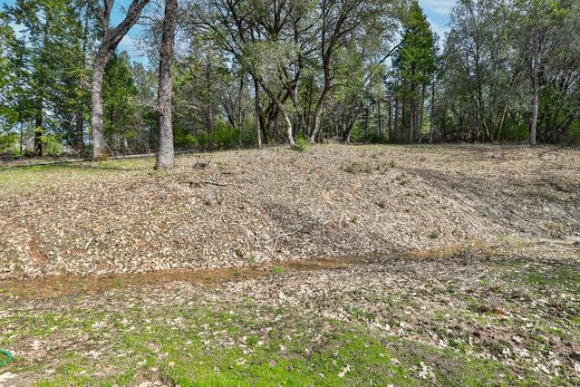 7277 Red Ant Rd, Somerset, CA 95684