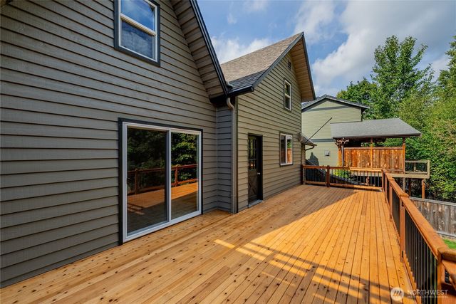 20006 68th Avenue NE, Kenmore, WA 98028