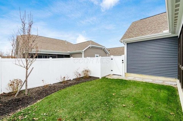 205 Honeywood Drive S, Galena, OH 43021