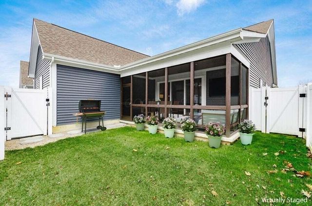 205 Honeywood Drive S, Galena, OH 43021