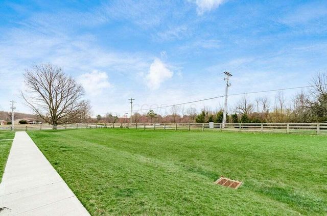 205 Honeywood Drive S, Galena, OH 43021