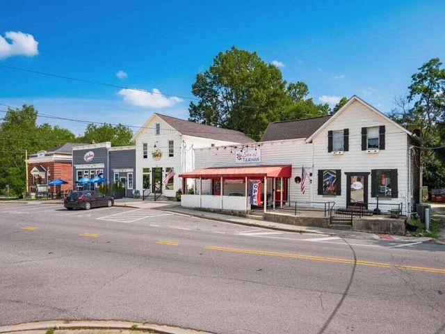 205 Honeywood Drive S, Galena, OH 43021