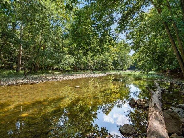 205 Honeywood Drive S, Galena, OH 43021