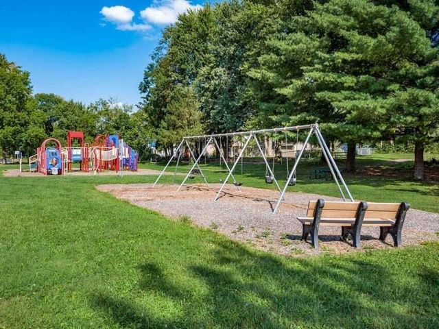205 Honeywood Drive S, Galena, OH 43021