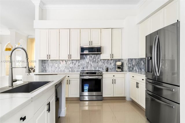 5449 White Sands Cv, Lake Worth, FL 33467