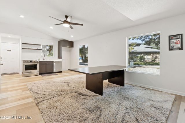 2025 ART MUSEUM Drive, Jacksonville, FL 32207