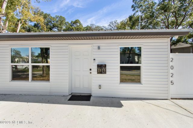 2025 ART MUSEUM Drive, Jacksonville, FL 32207