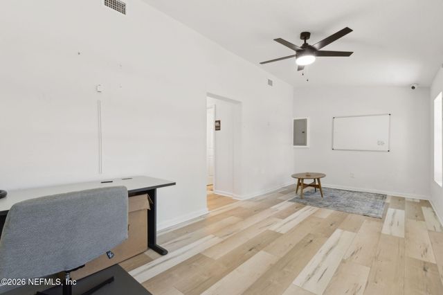 2025 ART MUSEUM Drive, Jacksonville, FL 32207