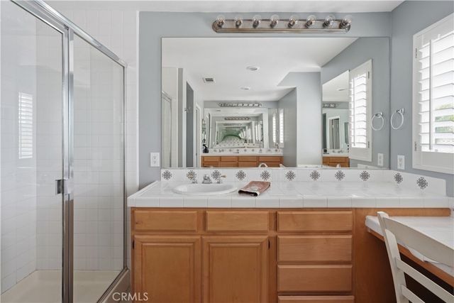 21825 Carol Court, Saugus, CA 91390