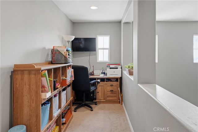 21825 Carol Court, Saugus, CA 91390