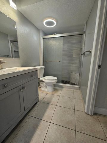 4401 W Mcnab Rd 22, Pompano Beach, FL 33069