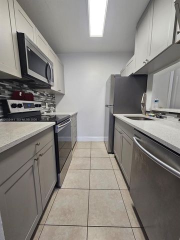 4401 W Mcnab Rd 22, Pompano Beach, FL 33069