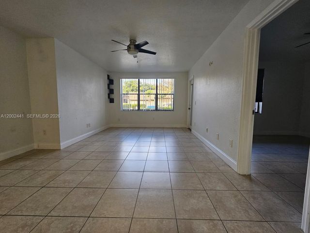 4401 W Mcnab Rd 22, Pompano Beach, FL 33069