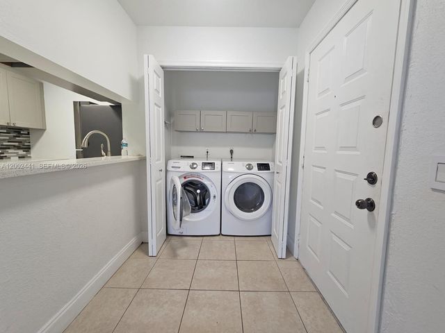 4401 W Mcnab Rd 22, Pompano Beach, FL 33069