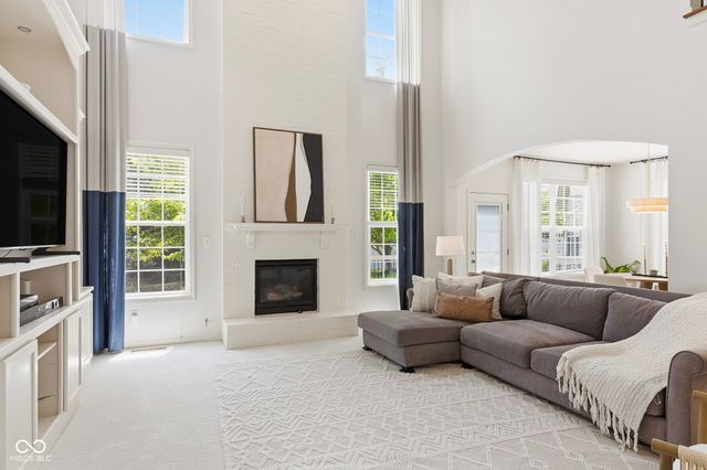 12347 Twyckenham Drive, Fishers, IN 46037