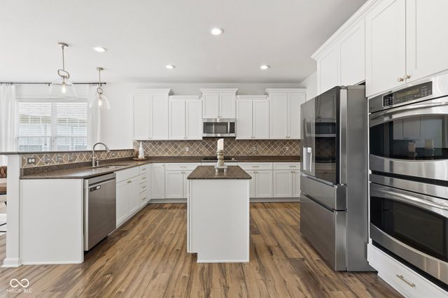 12347 Twyckenham Drive, Fishers, IN 46037