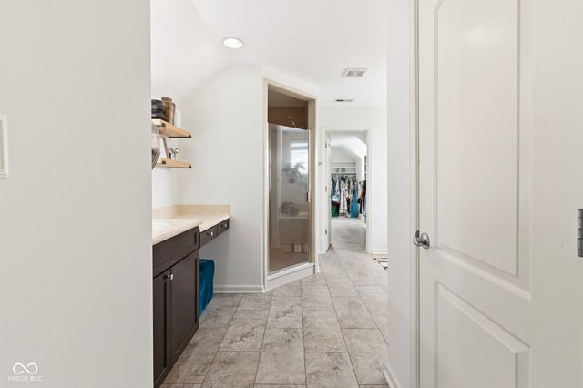 12347 Twyckenham Drive, Fishers, IN 46037