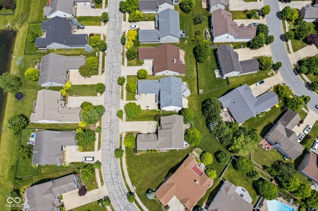 12347 Twyckenham Drive, Fishers, IN 46037