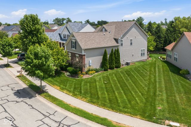 12347 Twyckenham Drive, Fishers, IN 46037