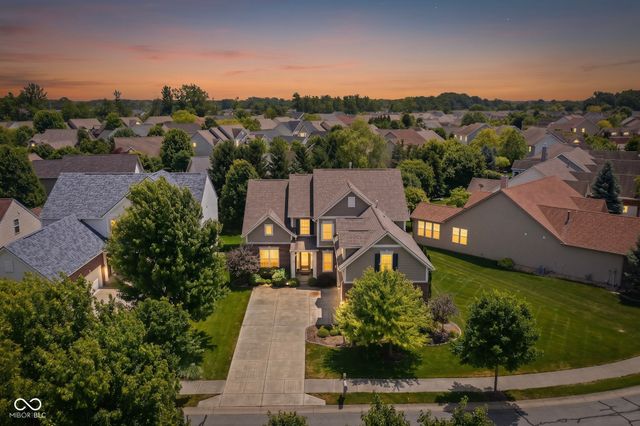 12347 Twyckenham Drive, Fishers, IN 46037