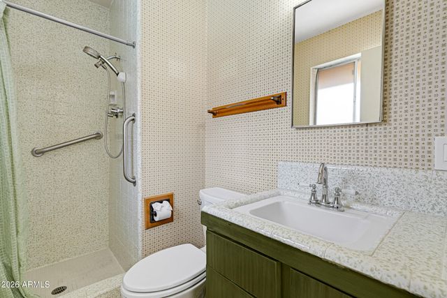3907 W State Avenue, Phoenix, AZ 85051
