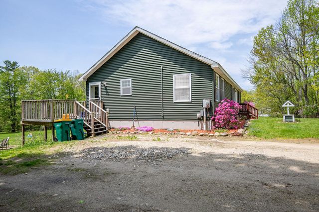 372 Cross Road, Rochester, NH 03867