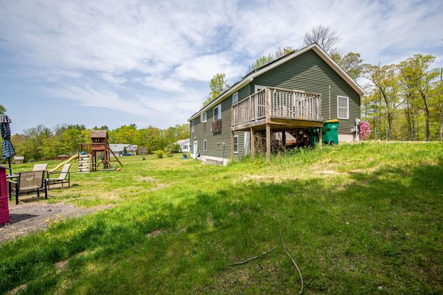 372 Cross Road, Rochester, NH 03867