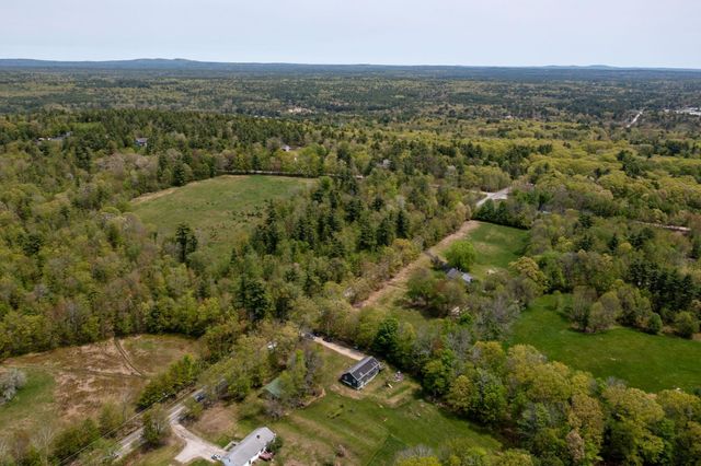 372 Cross Road, Rochester, NH 03867