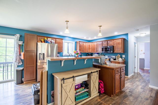 372 Cross Road, Rochester, NH 03867