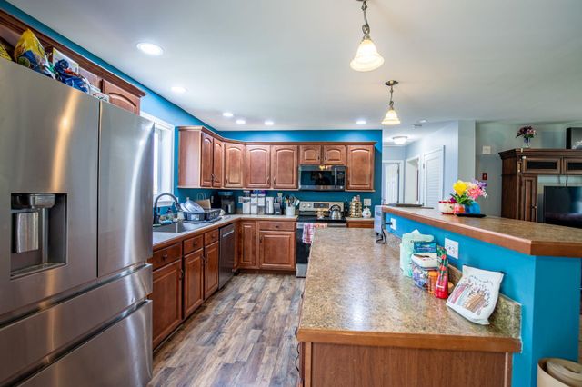 372 Cross Road, Rochester, NH 03867