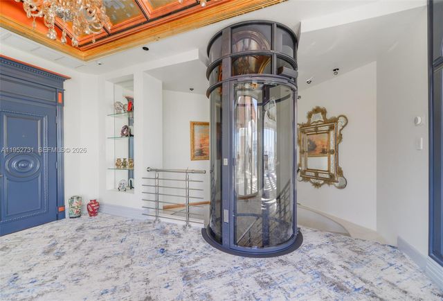 2800 Island Blvd PH05, Aventura, FL 33160