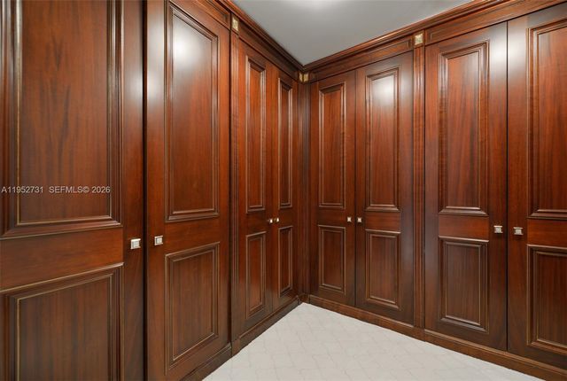 2800 Island Blvd PH05, Aventura, FL 33160