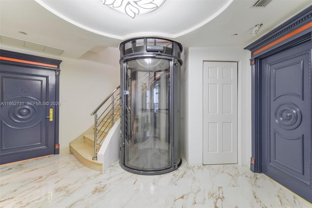 2800 Island Blvd PH05, Aventura, FL 33160