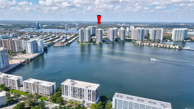2800 Island Blvd PH05, Aventura, FL 33160