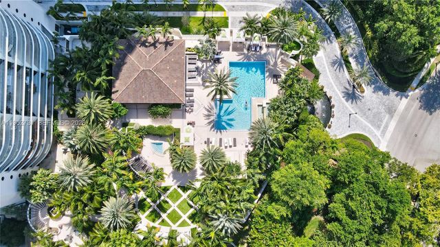 2800 Island Blvd PH05, Aventura, FL 33160