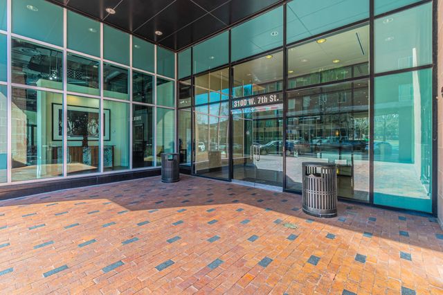 3100 W 7th Street 811, Fort Worth, TX 76107