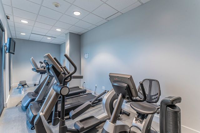 3100 W 7th Street 811, Fort Worth, TX 76107