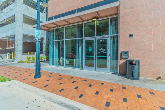 3100 W 7th Street 811, Fort Worth, TX 76107