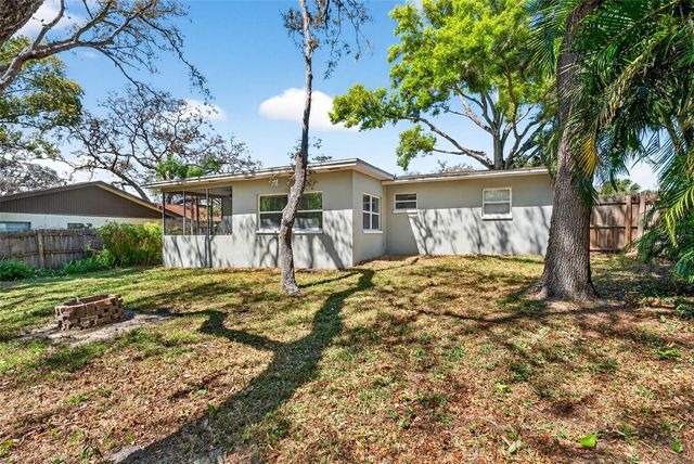 1404 OAK HAVEN DRIVE, Safety Harbor, FL 34695