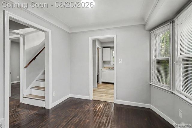 9636 Plainview Avenue, Detroit, MI 48228