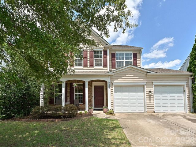 2505 Mullis Lane, Matthews, NC 28105
