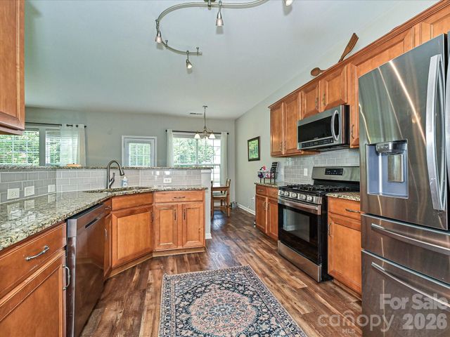 2505 Mullis Lane, Matthews, NC 28105