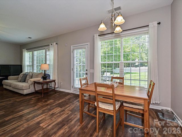 2505 Mullis Lane, Matthews, NC 28105