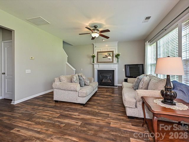 2505 Mullis Lane, Matthews, NC 28105