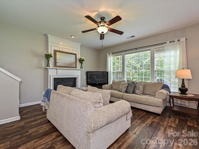 2505 Mullis Lane, Matthews, NC 28105